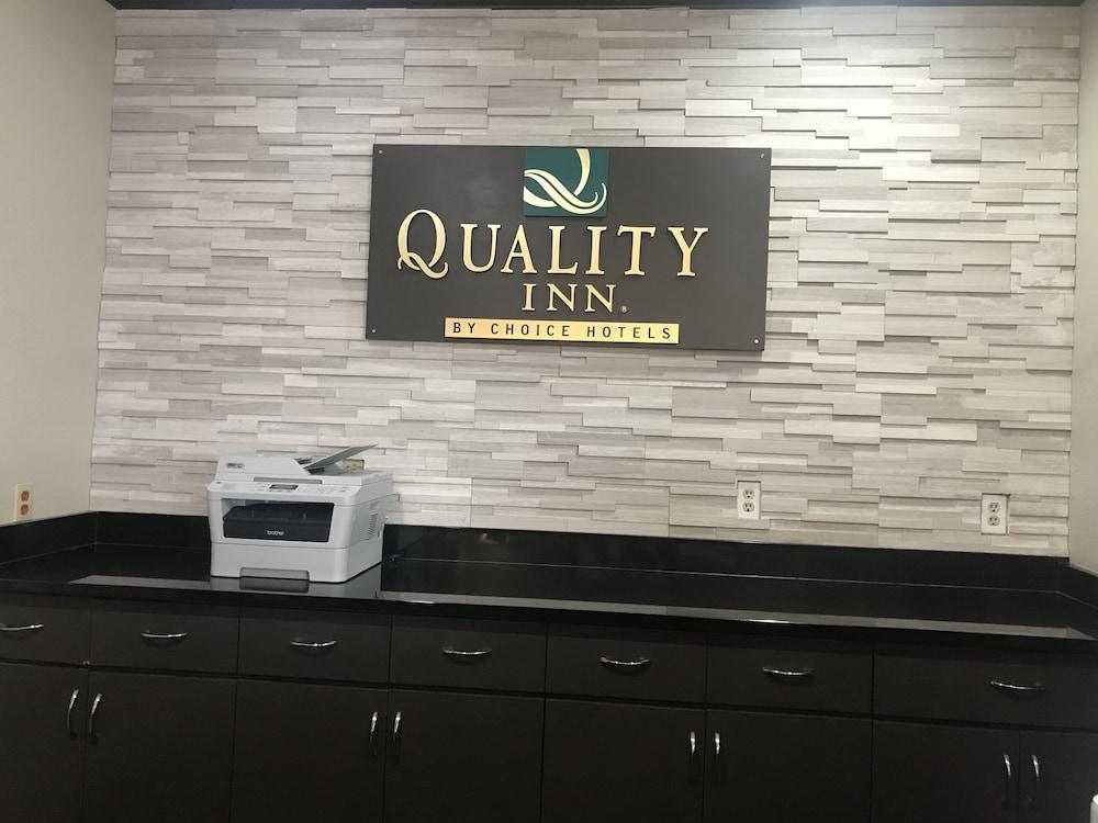 Quality Inn Near I-72 And Hwy 51 Forsyth Esterno foto