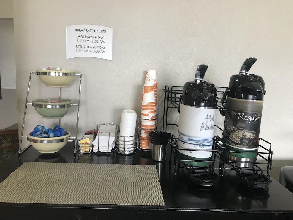 Quality Inn Near I-72 And Hwy 51 Forsyth Esterno foto