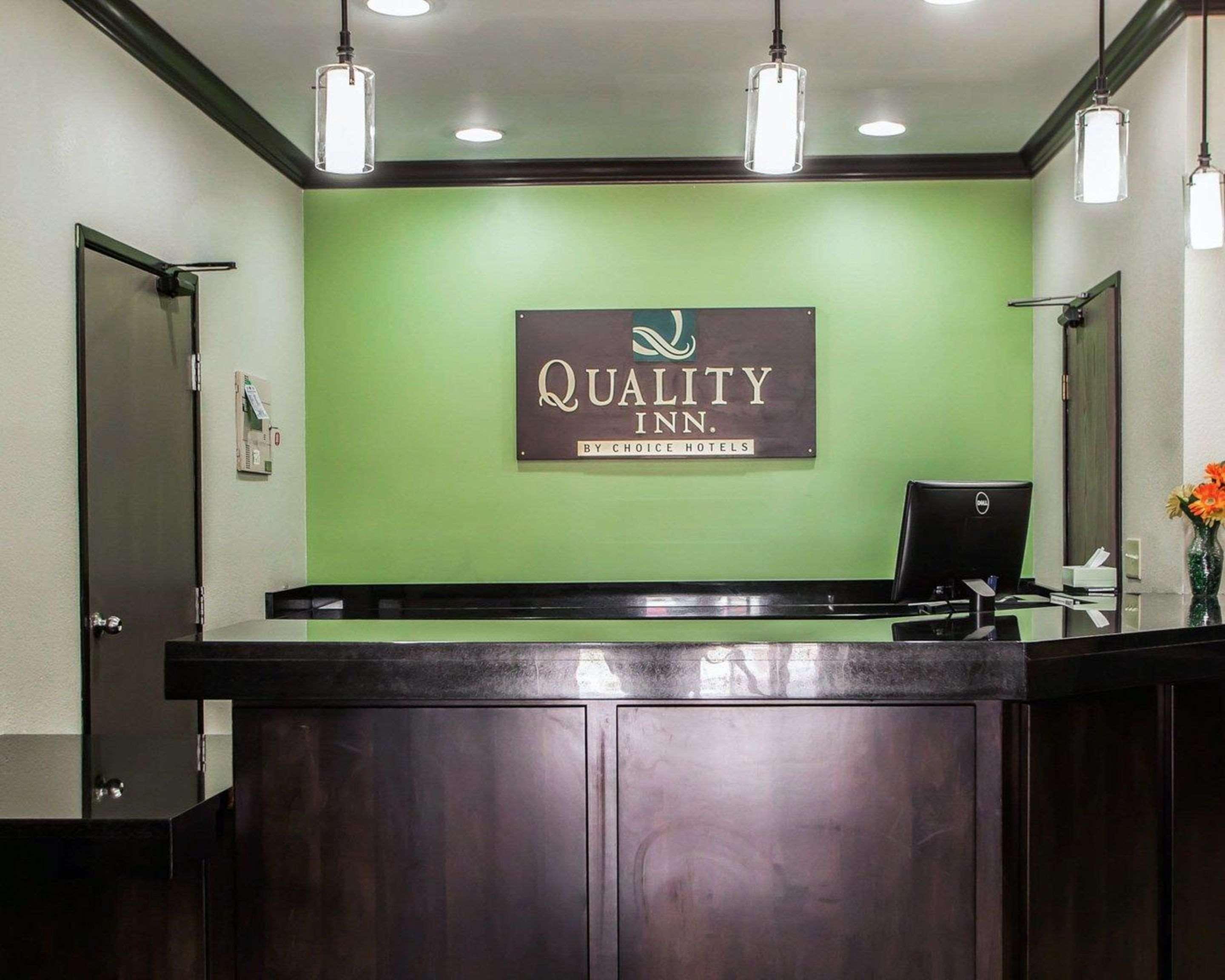 Quality Inn Near I-72 And Hwy 51 Forsyth Esterno foto