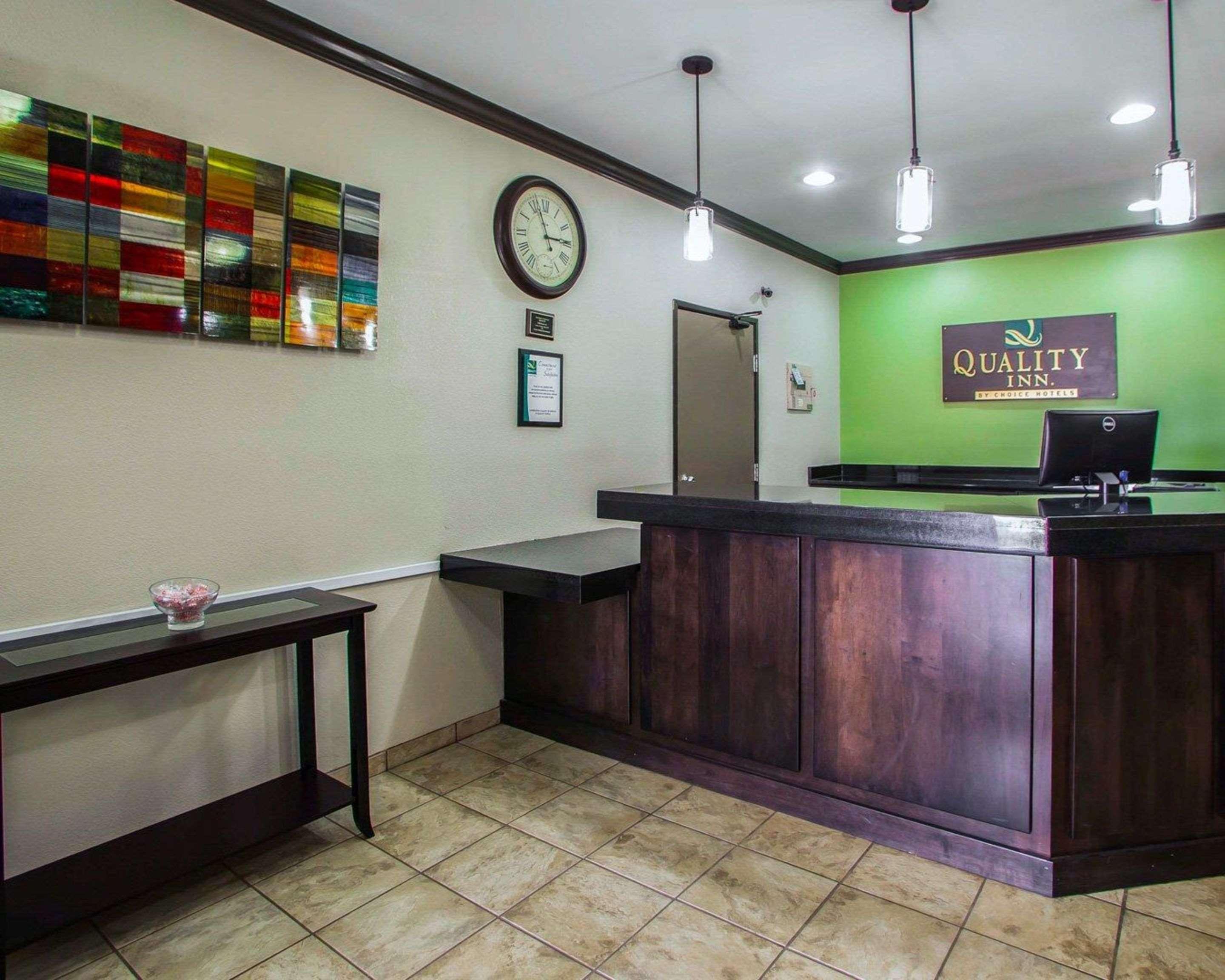 Quality Inn Near I-72 And Hwy 51 Forsyth Esterno foto
