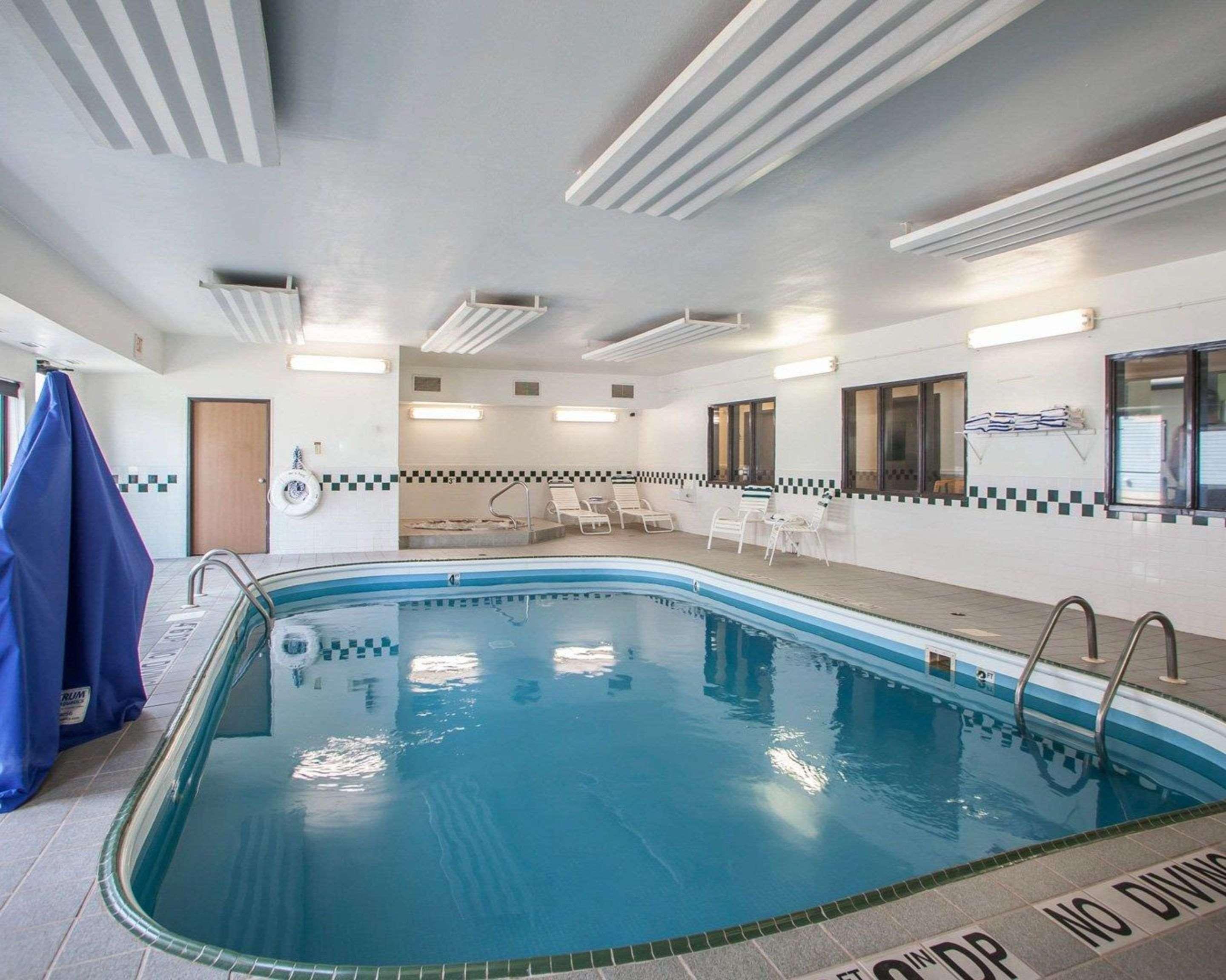 Quality Inn Near I-72 And Hwy 51 Forsyth Esterno foto