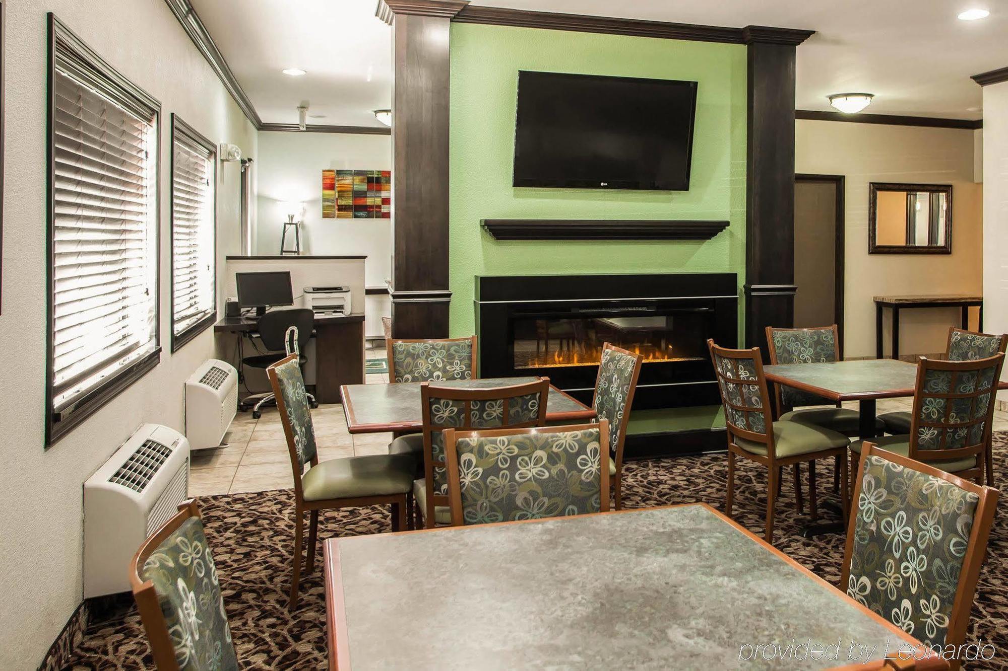 Quality Inn Near I-72 And Hwy 51 Forsyth Esterno foto
