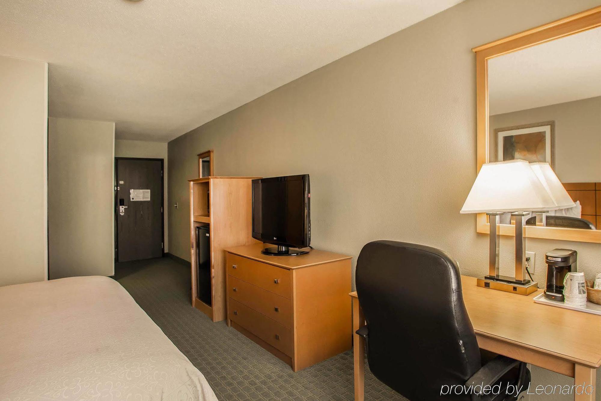Quality Inn Near I-72 And Hwy 51 Forsyth Esterno foto