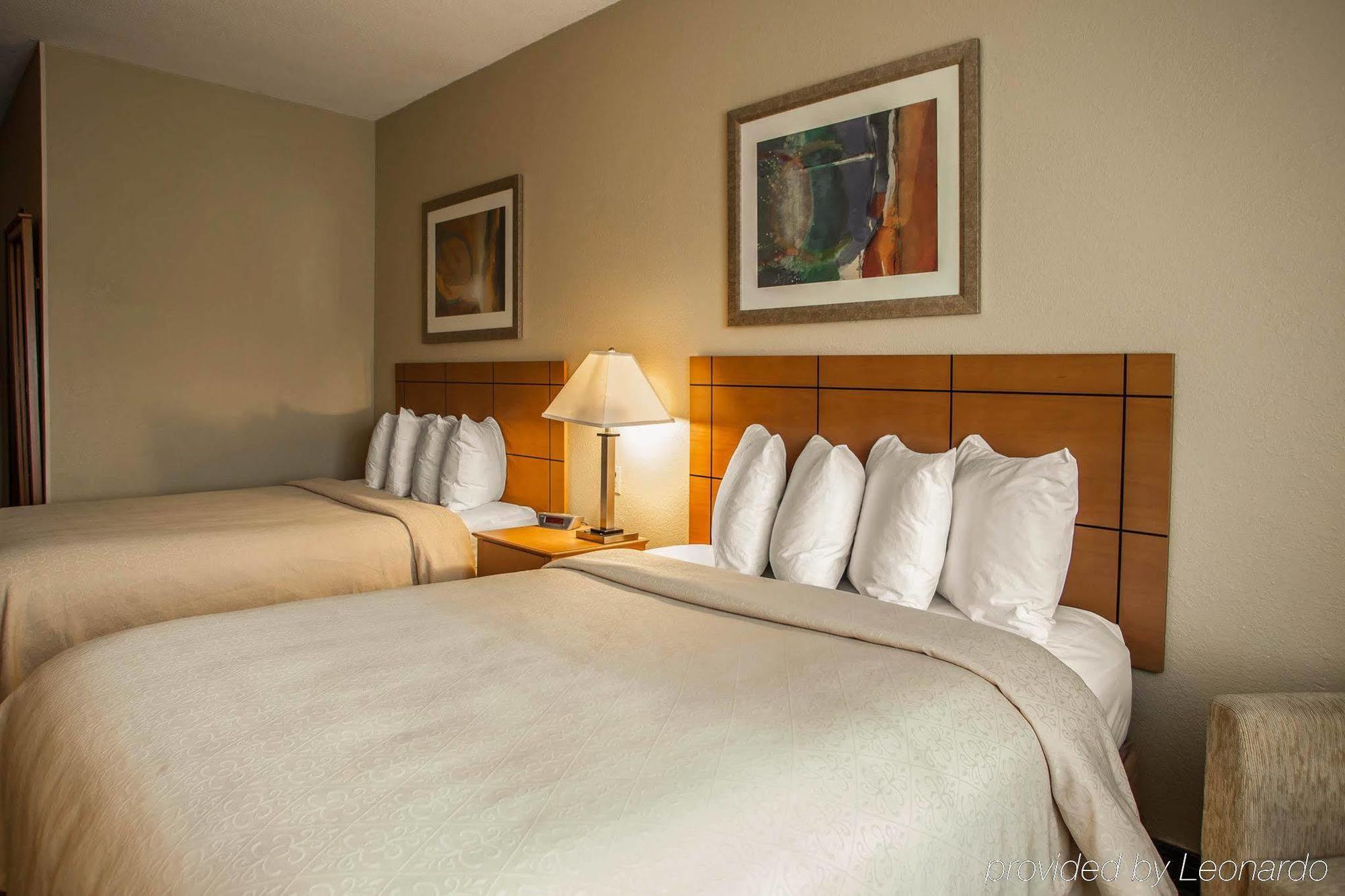 Quality Inn Near I-72 And Hwy 51 Forsyth Esterno foto