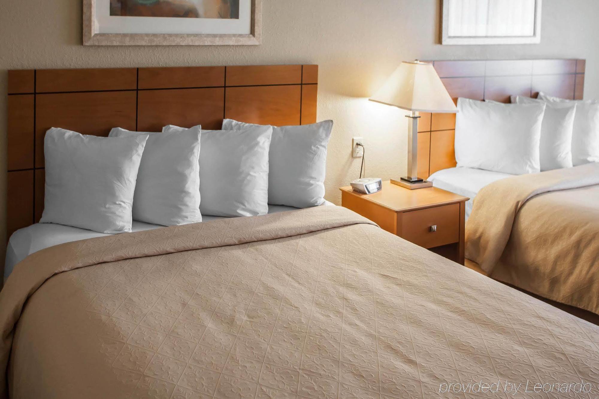 Quality Inn Near I-72 And Hwy 51 Forsyth Esterno foto