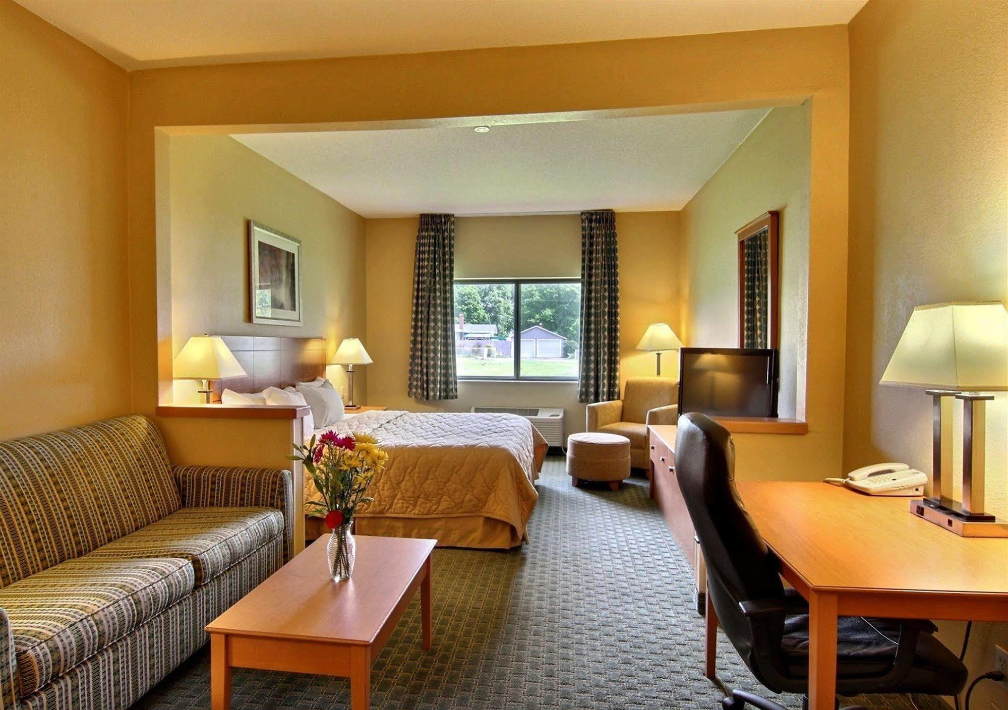 Quality Inn Near I-72 And Hwy 51 Forsyth Esterno foto